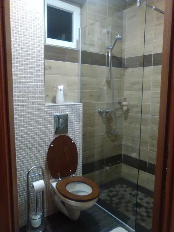Vilmos-Lak Apartamento Budapeste Exterior foto