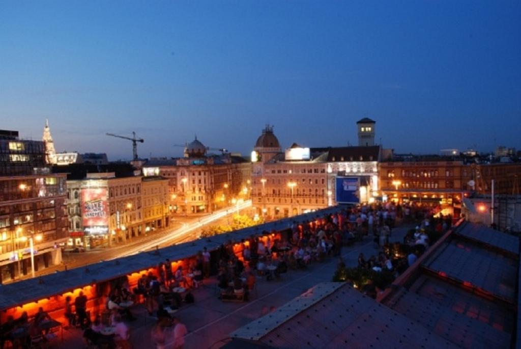 Vilmos-Lak Apartamento Budapeste Exterior foto